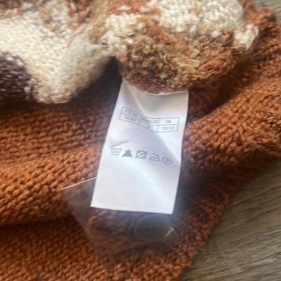 🔥Damart🔥 | Vintage brown fall knit sweater cardigan with embroidered flowers - Picture 11 of 13